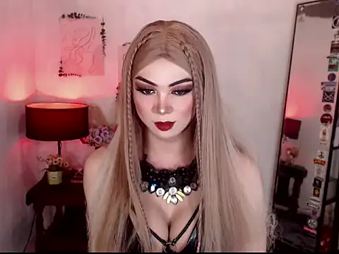 Hugecock shantall online show from 11.08.25