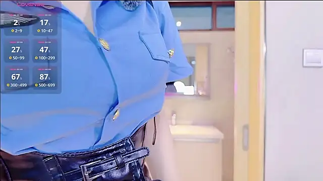 Snapshot of lucy-66 chatting on 10.08.25 lucy-66 online show from 10.08.25