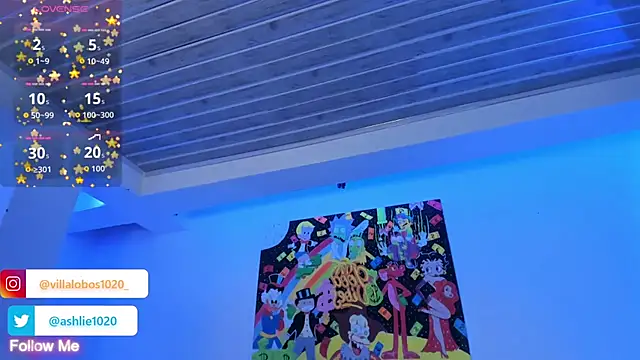 MiaVillalobos online show from 11.10.25