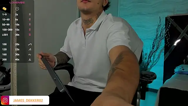 JamesDeker online show from 10.09.25