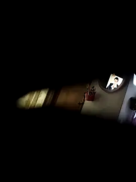 Snapshot of whitelady15 chatting on 11.18.25 whitelady15 online show from 11.18.25