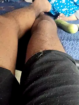 Snapshot of whitelady15 chatting on 12.04.25 whitelady15 online show from 12.04.25