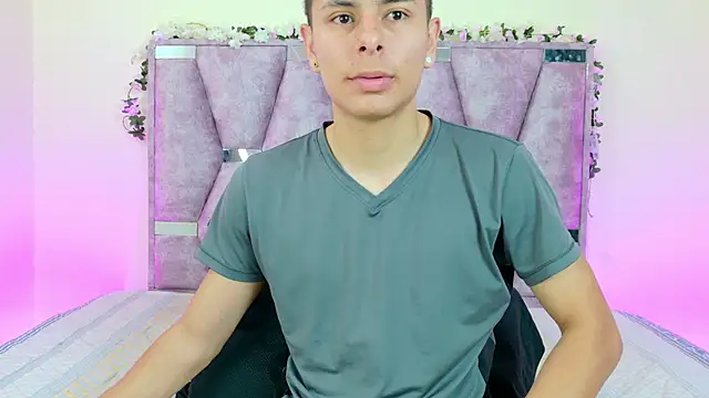 lana and liam  online show from 12.18.25