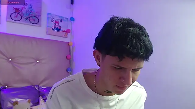 iam lukas   online show from 12.15.25