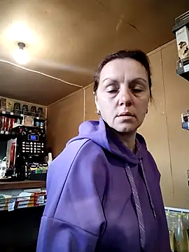 Snapshot of KimmyAghora chatting on 09.22.25 KimmyAghora online show from 09.22.25