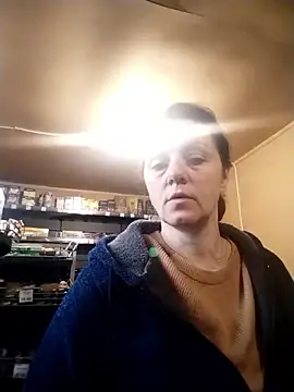 Snapshot of KimmyAghora chatting on 10.14.25 KimmyAghora online show from 10.14.25