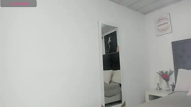 ScarlettVell online show from 09.20.25