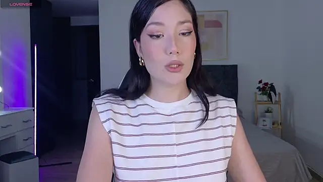 Eliih 01 online show from 11.22.25