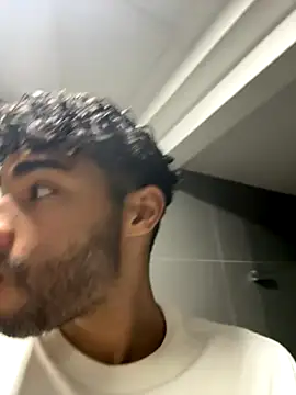 Snapshot of RaphaelDufort chatting on 11.14.25 RaphaelDufort online show from 11.14.25