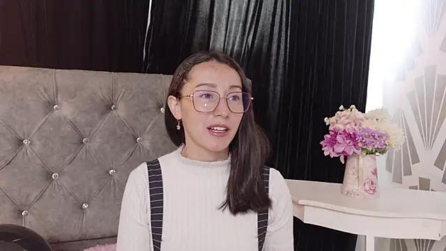 Ginevra esposito online show from 09.17.25