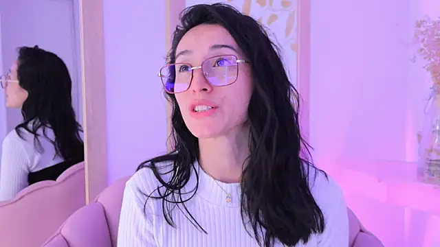 Ginevra esposito online show from 10.08.25