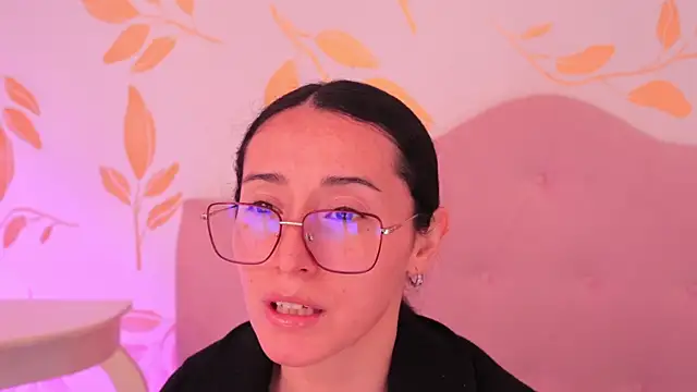 Ginevra esposito online show from 03.31.26