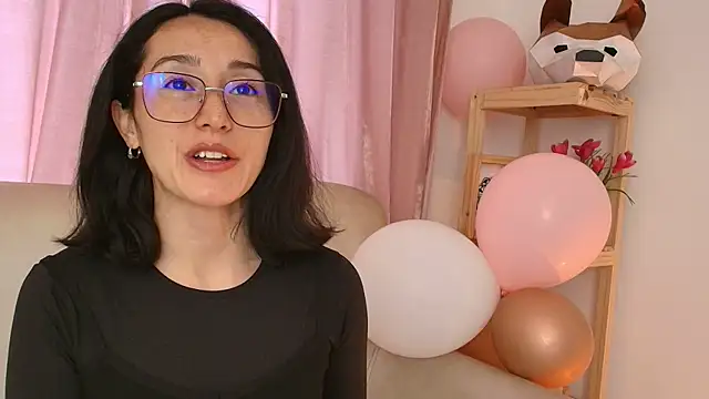 Ginevra esposito online show from 04.16.26