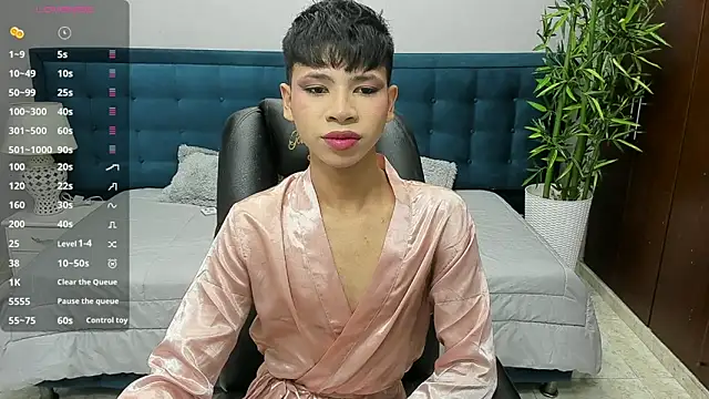 dilan 911 online show from 10.14.25