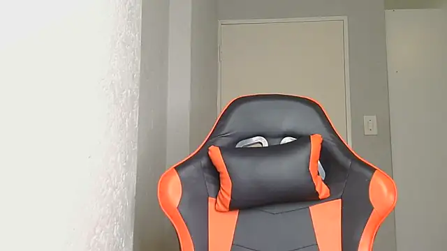 Ballenciaa online show from 09.18.25