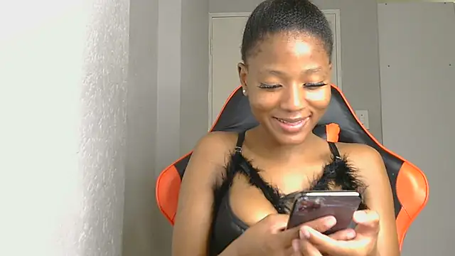 Ballenciaa online show from 09.21.25