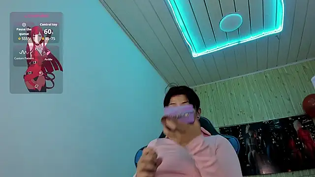 Raven Rouge  online show from 11.09.25