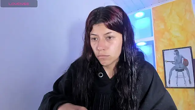 Raven Rouge  online show from 01.15.26