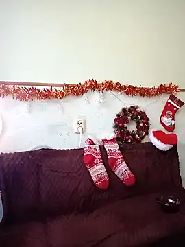 XHelenaX90 online show from 12.30.24