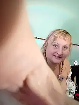 XHelenaX90 online show from 09.24.25