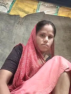 Hot-ilaiy online show from 10.12.25