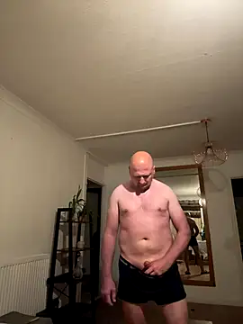 Snapshot of Attila120 chatting on 10.06.25 Attila120 online show from 10.06.25