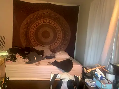 XanderOzzz online show from 11.09.25