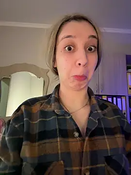 Snapshot of bigJuicyPussy chatting on 01.31.26 bigJuicyPussy online show from 01.31.26