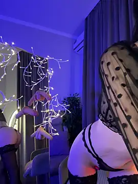 Snapshot of bigJuicyPussy chatting on 02.01.26 bigJuicyPussy online show from 02.01.26