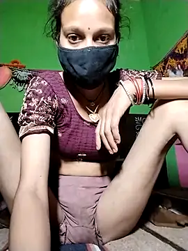 Snapshot of Punam_ji chatting on 05.15.26 Punam ji online show from 05.15.26