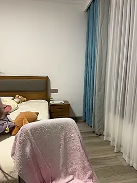 ououlovelove online show from 02.20.26