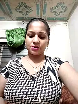Snapshot of Payel_50 chatting on 07.07.26 Payel 50 online show from 07.07.26