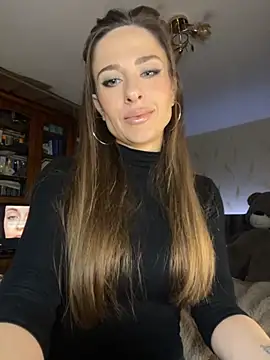 Snapshot of _shadylady_ chatting on 10.20.25 shadylady online show from 10.20.25