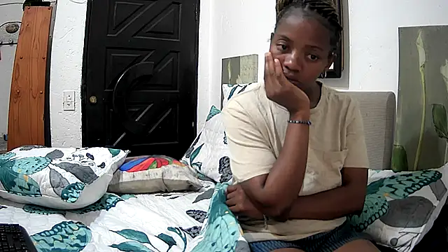 CandyNaynay online show from 10.05.25