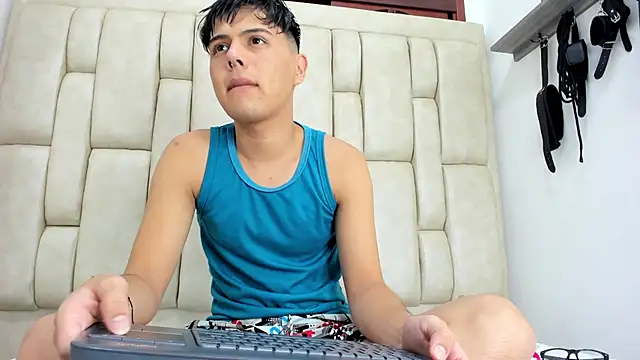 Felipe Cold online show from 09.23.25