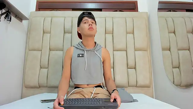 Felipe Cold online show from 01.18.26