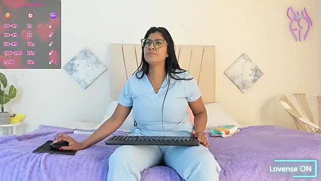  Miaa khalifa  online show from 03.12.26