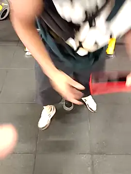 Snapshot of keith_russo chatting on 11.30.25 keith russo online show from 11.30.25