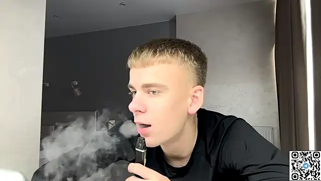 Snapshot of echowraith chatting on 11.06.25 echowraith online show from 11.06.25