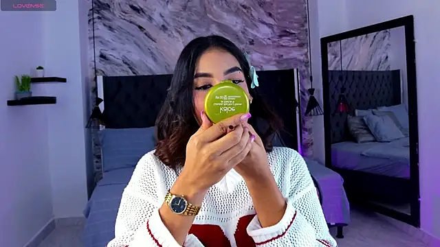 kitty collins  online show from 04.13.26