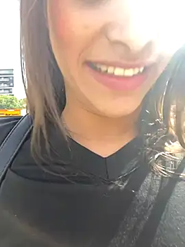 Hannacooper3 online show from 11.10.25