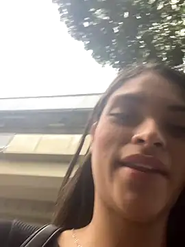 Hannacooper3 online show from 11.11.25