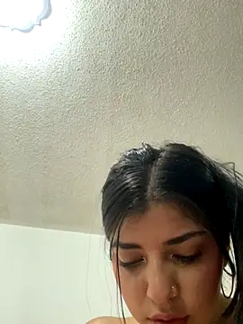 Isaa-Sweet online show from 09.10.25