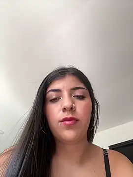 Isaa-Sweet online show from 10.09.25