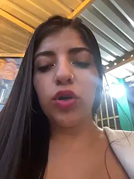 Isaa-Sweet online show from 12.19.25