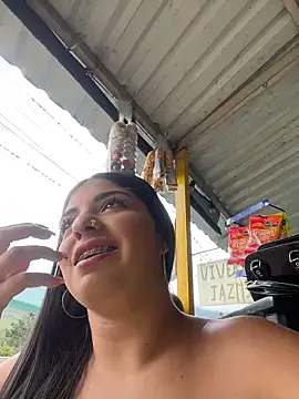 Isaa-Sweet online show from 02.24.26