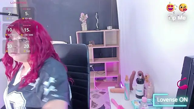 ThaliaBrooks  online show from 10.29.25