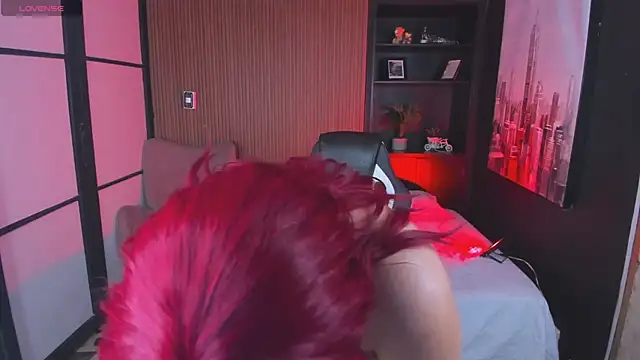 ThaliaBrooks  online show from 12.15.25