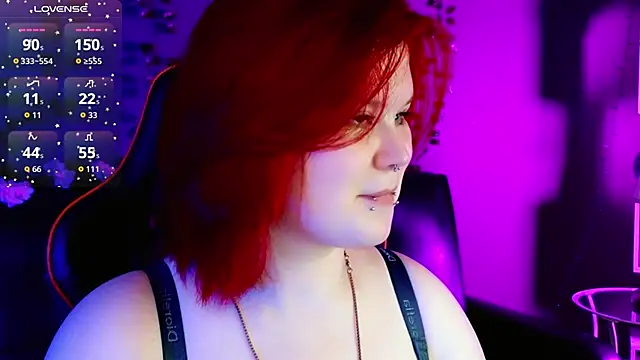 Snapshot of fillisfox_ chatting on 09.26.25 fillisfox online show from 09.26.25