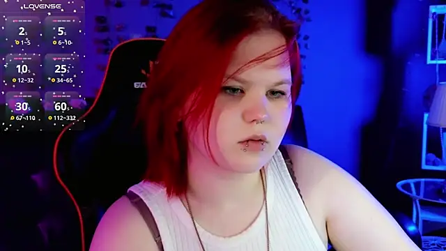 Snapshot of fillisfox_ chatting on 10.09.25 fillisfox online show from 10.09.25